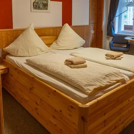 Gæstehus Schrammsteinbaude 3*