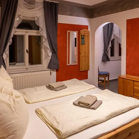 Guest house Schrammsteinbaude Bad Schandau