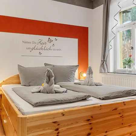 Schrammsteinbaude 3*